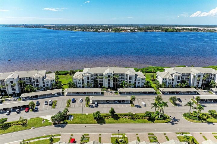 Property Photo:  1010 Tidewater Shores Loop 304  FL 34208 