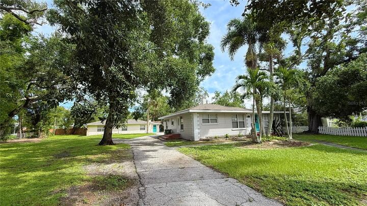 3308 3rd Avenue W  Bradenton FL 34205 photo