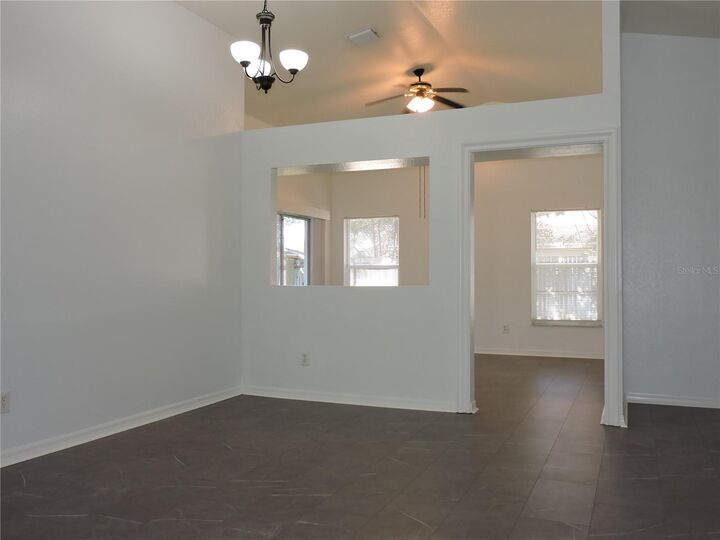 Property Photo: 464 Breezeway Drive FL 32712
