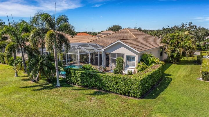 Property Photo: 6339 Rookery Circle FL 34203