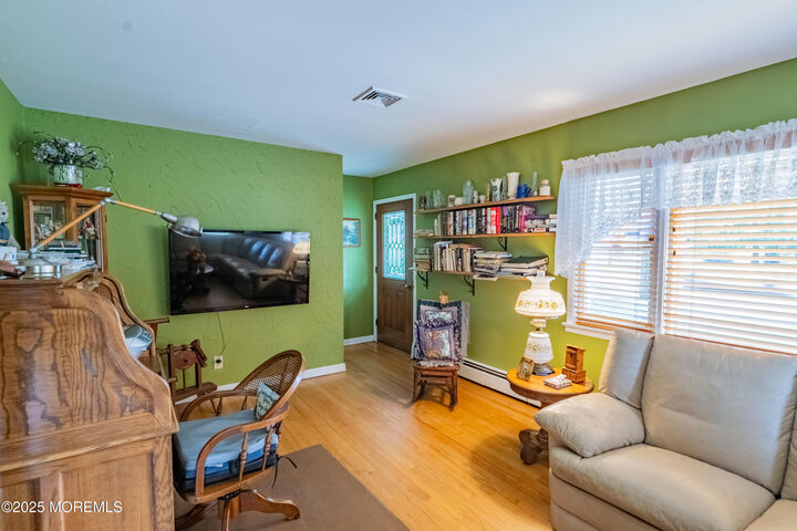 Property Photo:  806 W Farms Road  NJ 07731 