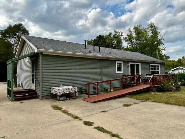 Property Photo: 152 N Greenback St MI 49421