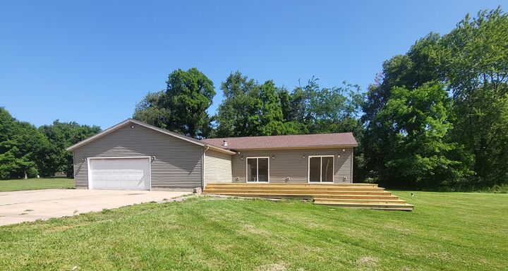 Property Photo: 15105 Carpenter Road MI 49128