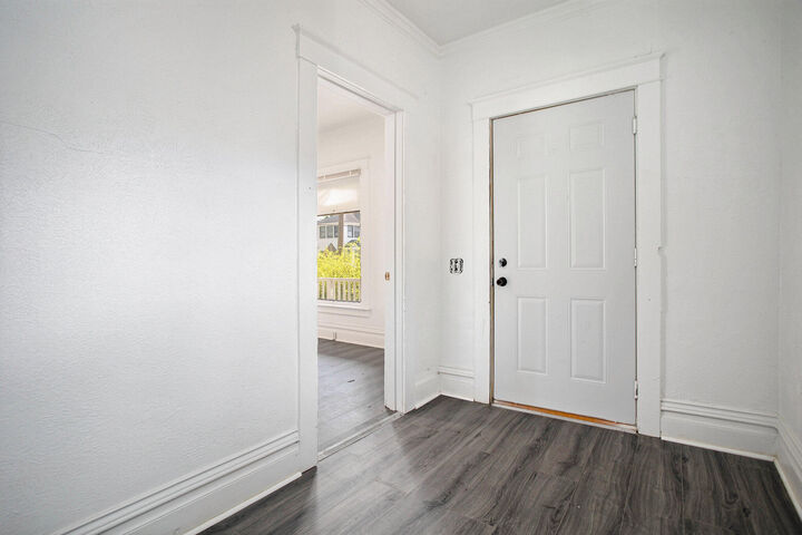 Property Photo:  923 Stockbridge Avenue  MI 49001 