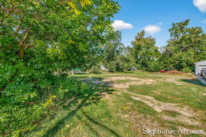 Property Photo:  558 E Apple Avenue  MI 49442 