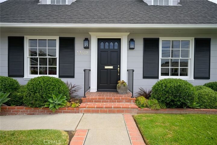 Property Photo:  1102 Park Street  CA 92648 