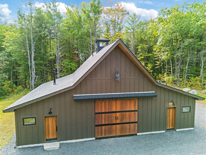 Property Photo:  167 (House) Town Farm Road  ME 04958 