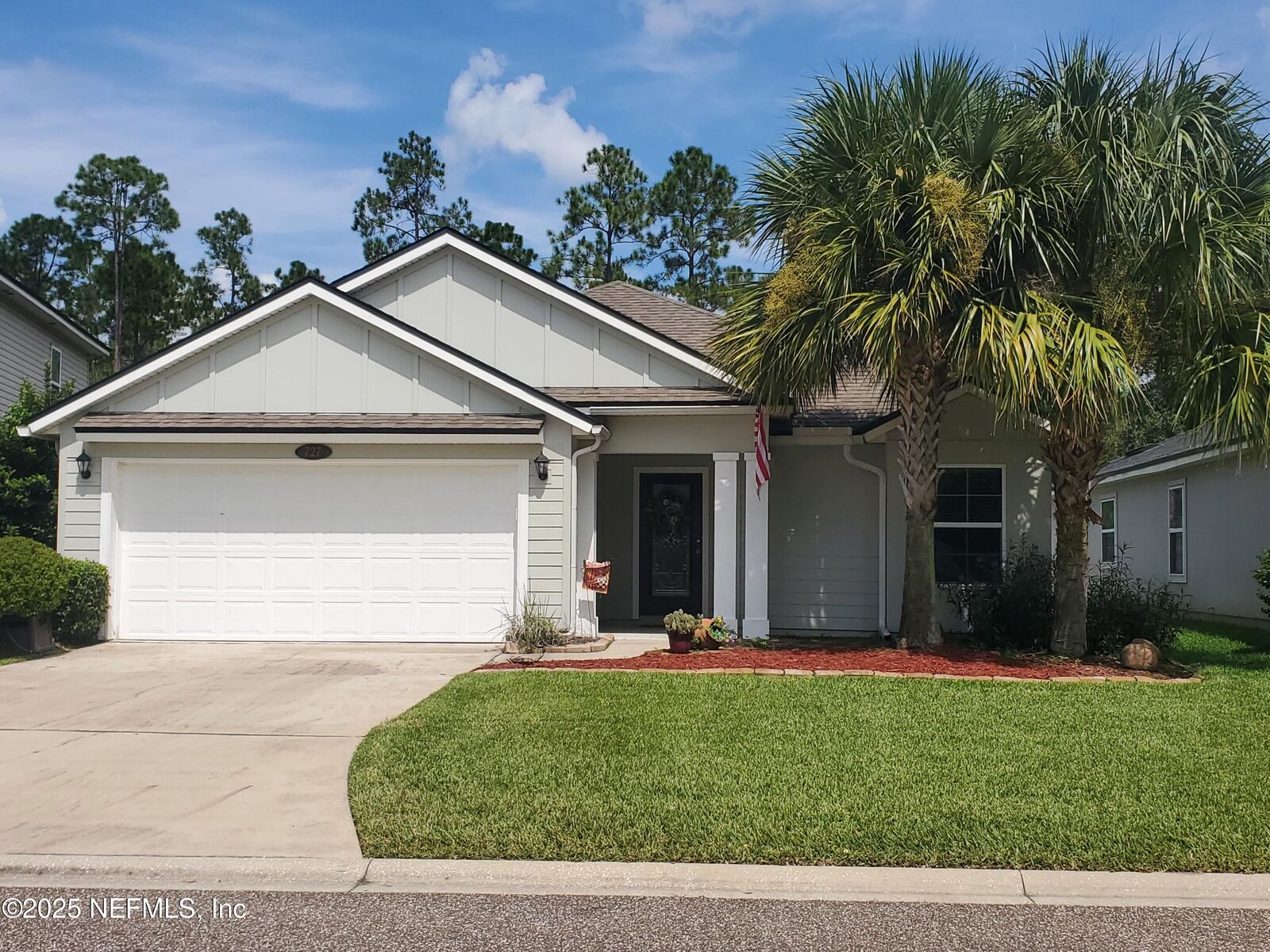 Property Photo: 727 Glendale Lane FL 32065