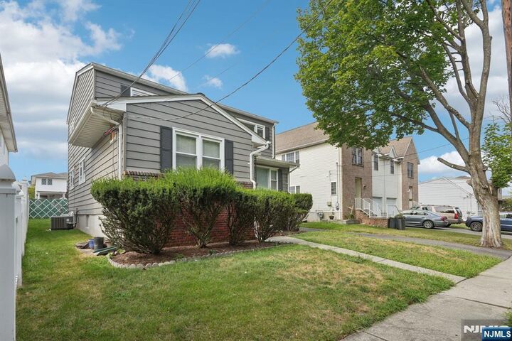 Property Photo:  236 Columbia Avenue 2  NJ 07644 