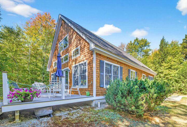 Property Photo: 304 Scenic Drive NH 03464