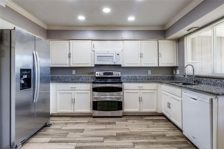 Property Photo: 11826 Leisure Drive TX 75243