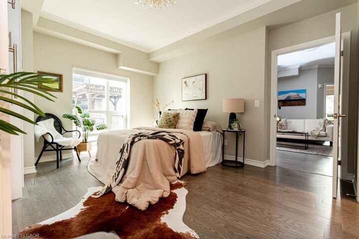 Property Photo: 81 Robinson Street 203 ON L8P 0C2