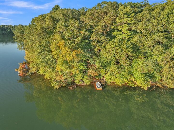 Property Photo:  5 Forest Ln  MA 01702 