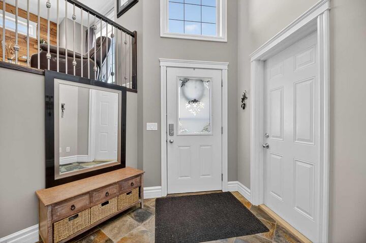 Property Photo:  12 Vermont Close  AB T4H 0C3 