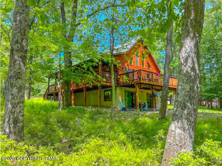 Property Photo: 183 Hillary Drive W PA 18661