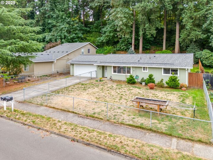 Property Photo: 10303 NE 22nd St WA 98664