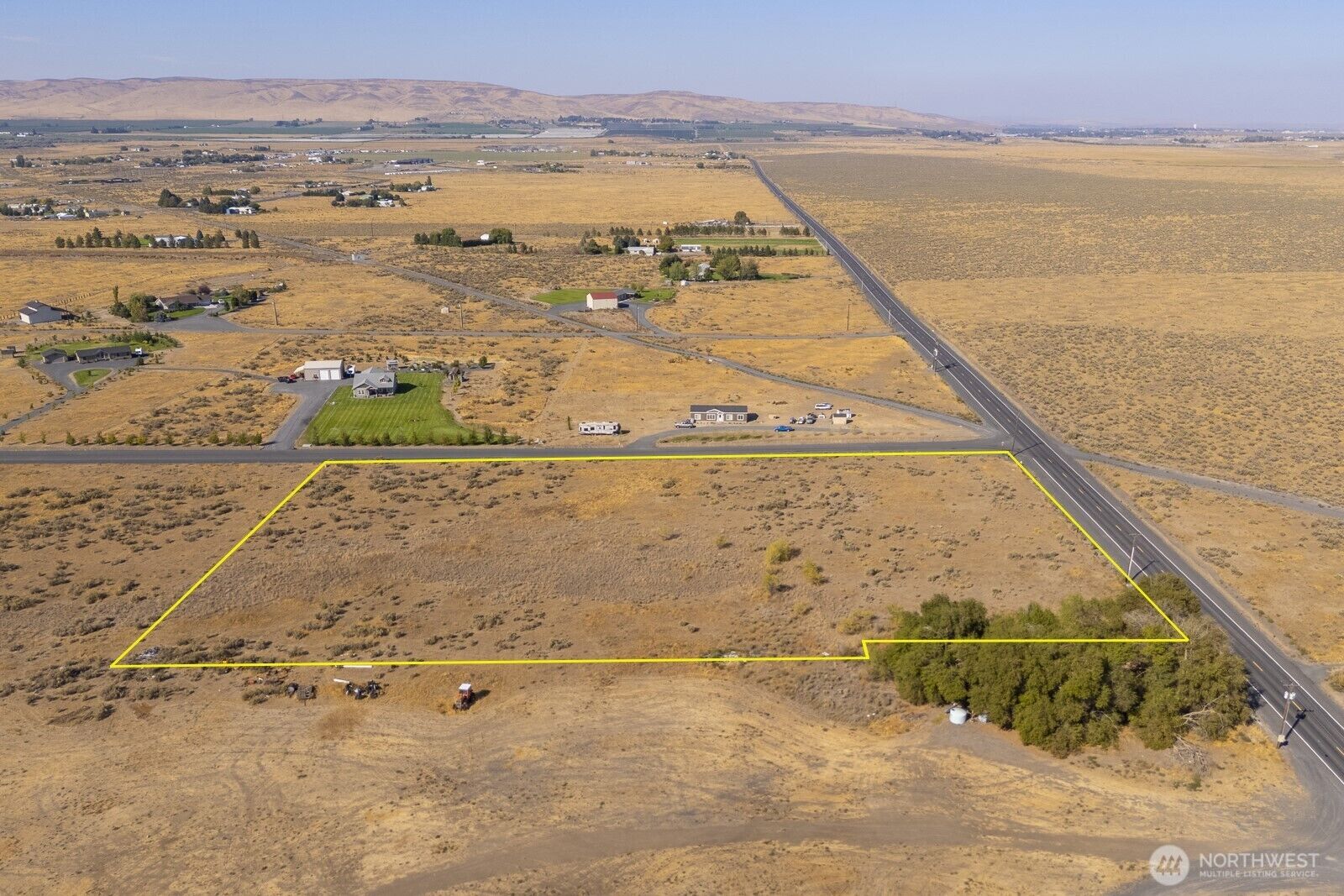 Property Photo:  5045 Road  9.6  NW  WA 98823 