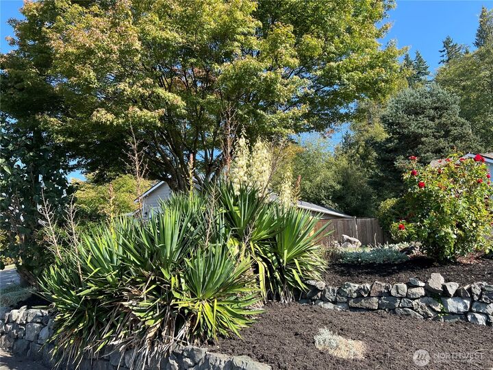 Property Photo:  20505  81st Drive NE  WA 98223 