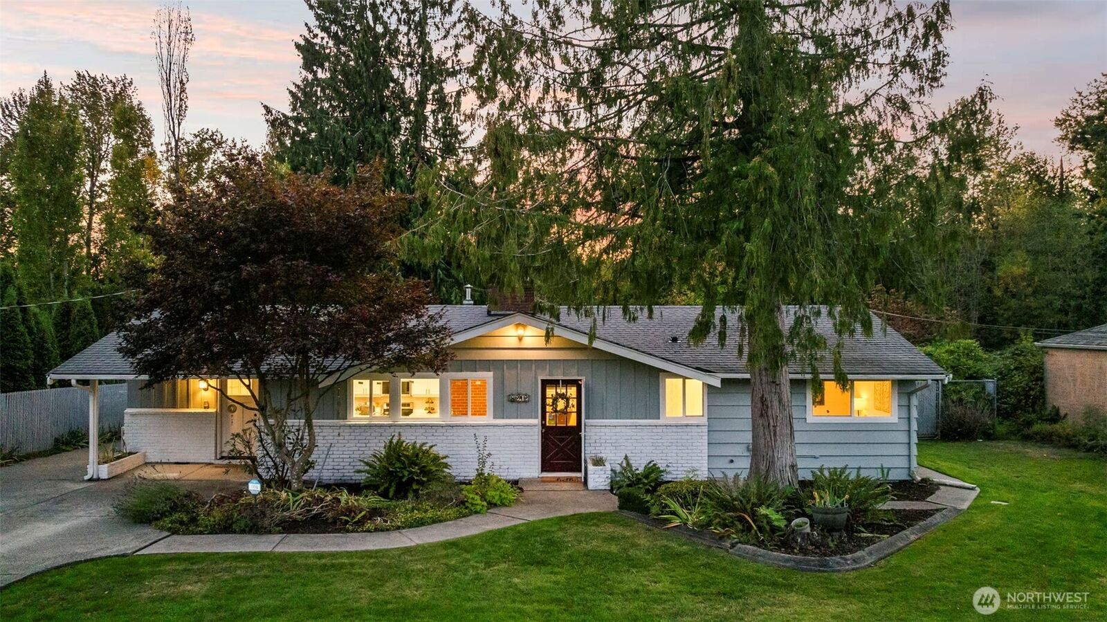Property Photo: 8212 34th Avenue E WA 98443