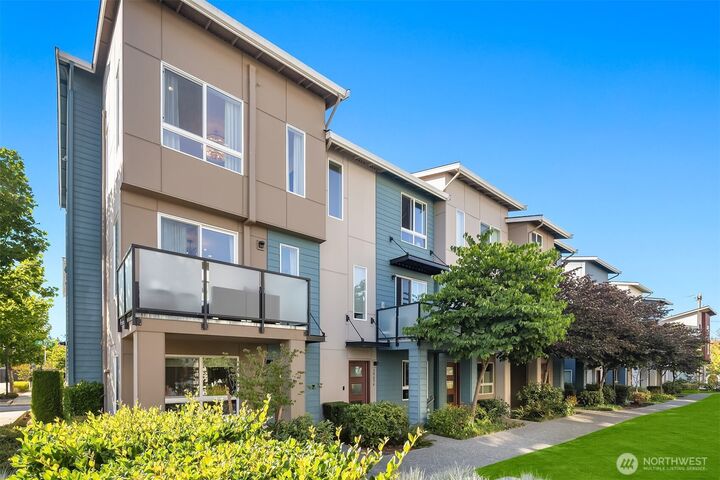 Property Photo: 14646 35th Court NE WA 98155