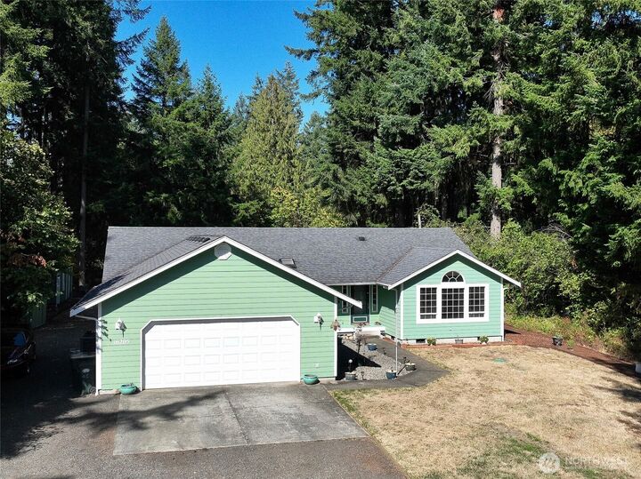 Property Photo: 16205 Lindsay Road SE WA 98597