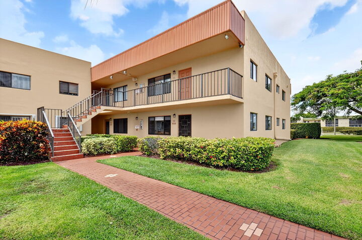 15216 Lakes Of Delray Boulevard 140  Delray Beach FL 33484 photo