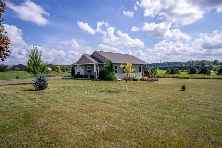 Property Photo:  18609 E Lemere Court  WI 54722 