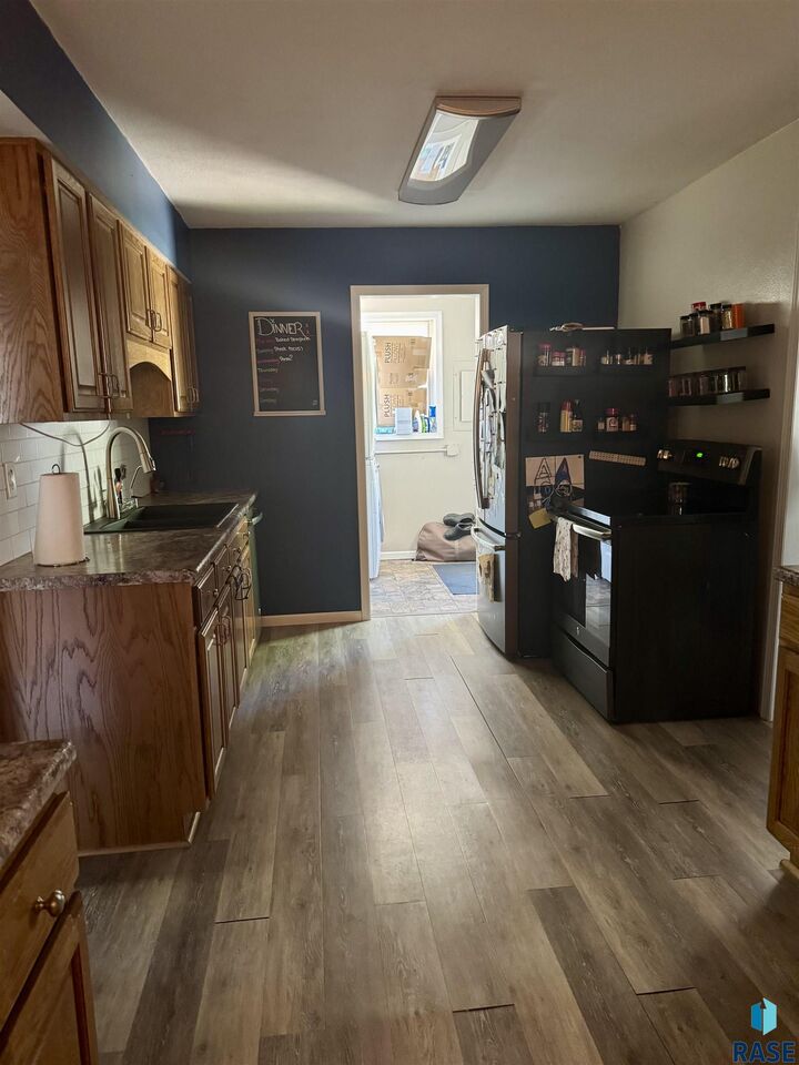 Property Photo:  514 N Chicago Ave N  SD 57042 