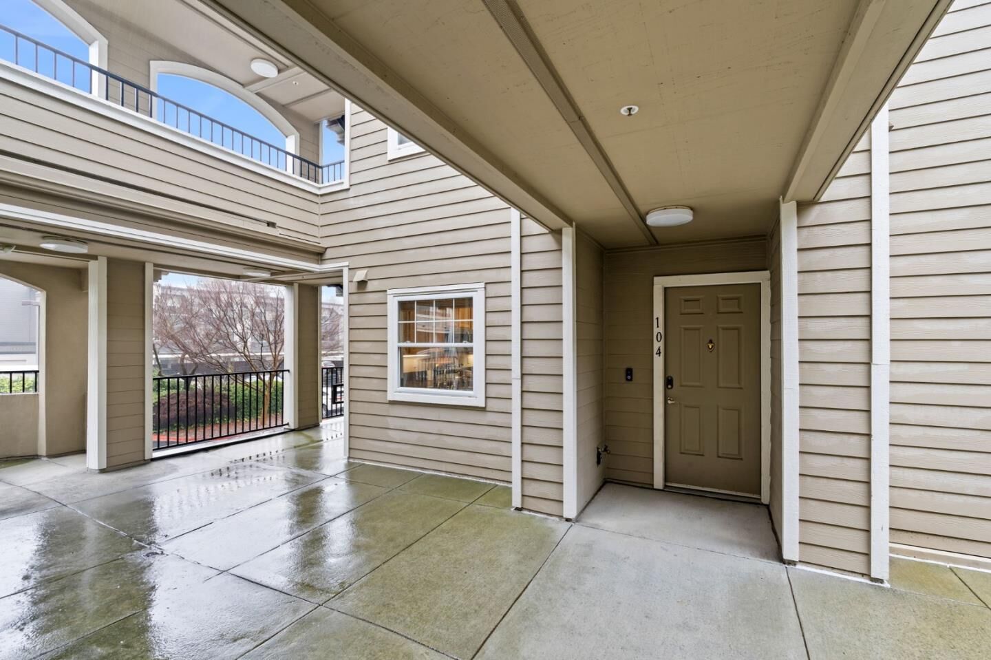 Property Photo:  852 Diablo Avenue 104  CA 94947 