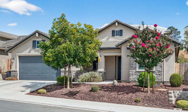 1631 Castlerock Drive  Hollister CA 95023 photo