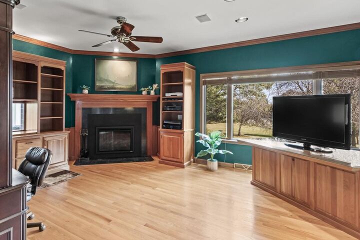 Property Photo:  414 Clearview Court  WI 53548 