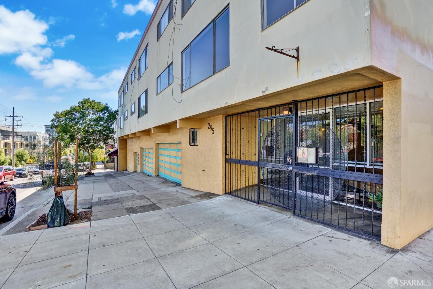 Property Photo: 295 Buchanan Street CA 94102