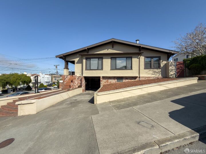 Property Photo:  1149 Munich Street  CA 94112 