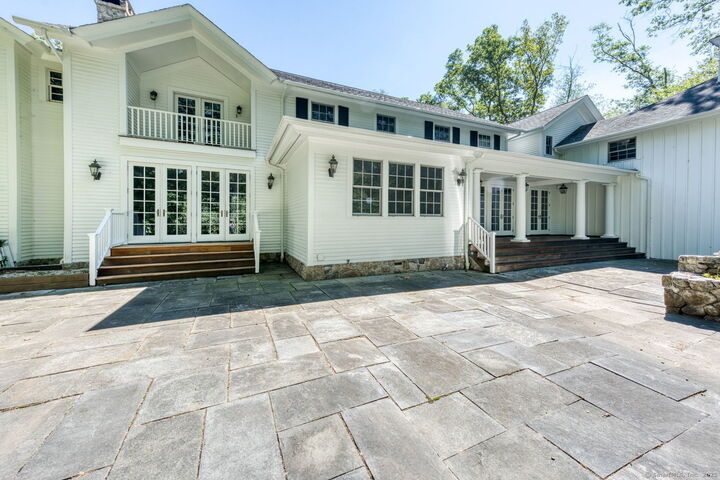 Property Photo:  25 Hermit Lane  CT 06880 