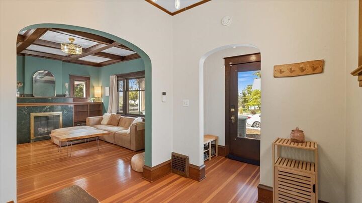 Property Photo: 2409 W Mission Ave WA 99201