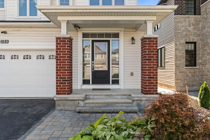 Property Photo: 359 Hepatica Way ON K4A 0Z1
