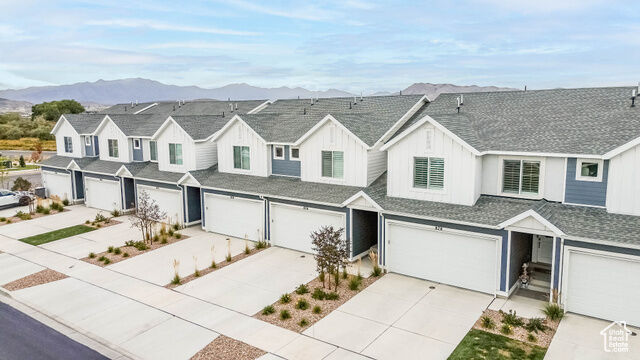Property Photo: 878 E Lubber Ln UT 84045