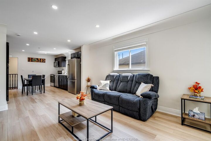 Property Photo:  2374 Alexis Road  ON N8W 3Z3 
