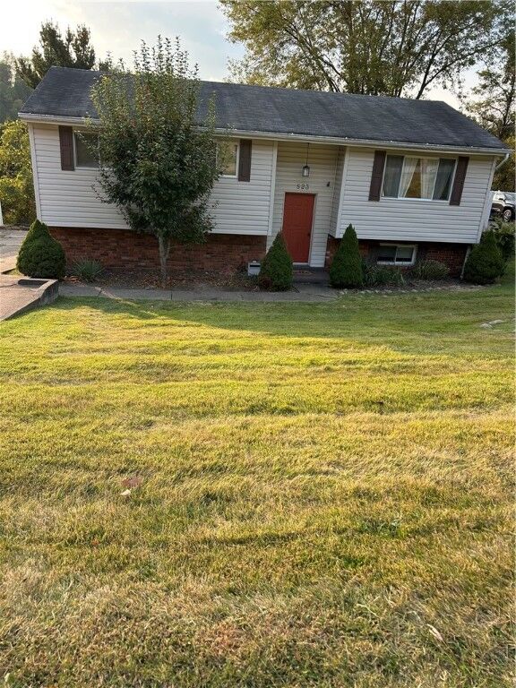 Property Photo:  523 Friendship  PA 15135 