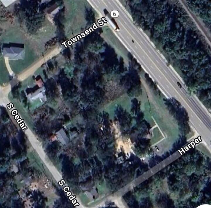 Property Photo: 505 East Harper Street TX 77837