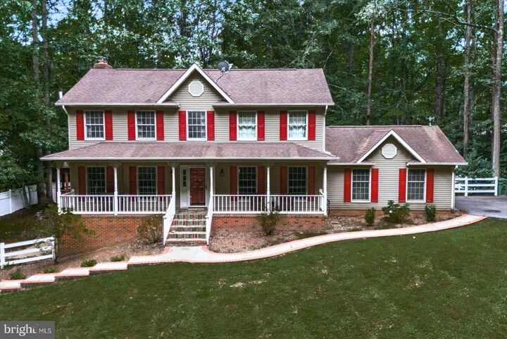 8012 Pembroke Circle  Spotsylvania VA 22551 photo