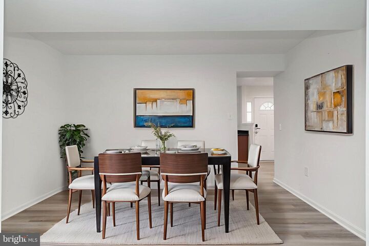 Property Photo: 3704 Persimmon Circle VA 22031