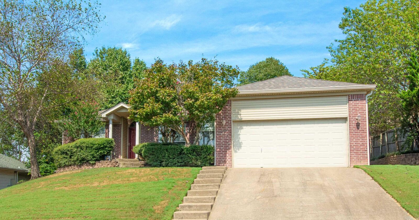 Property Photo:  14904 Lamplight Way  AR 72211 