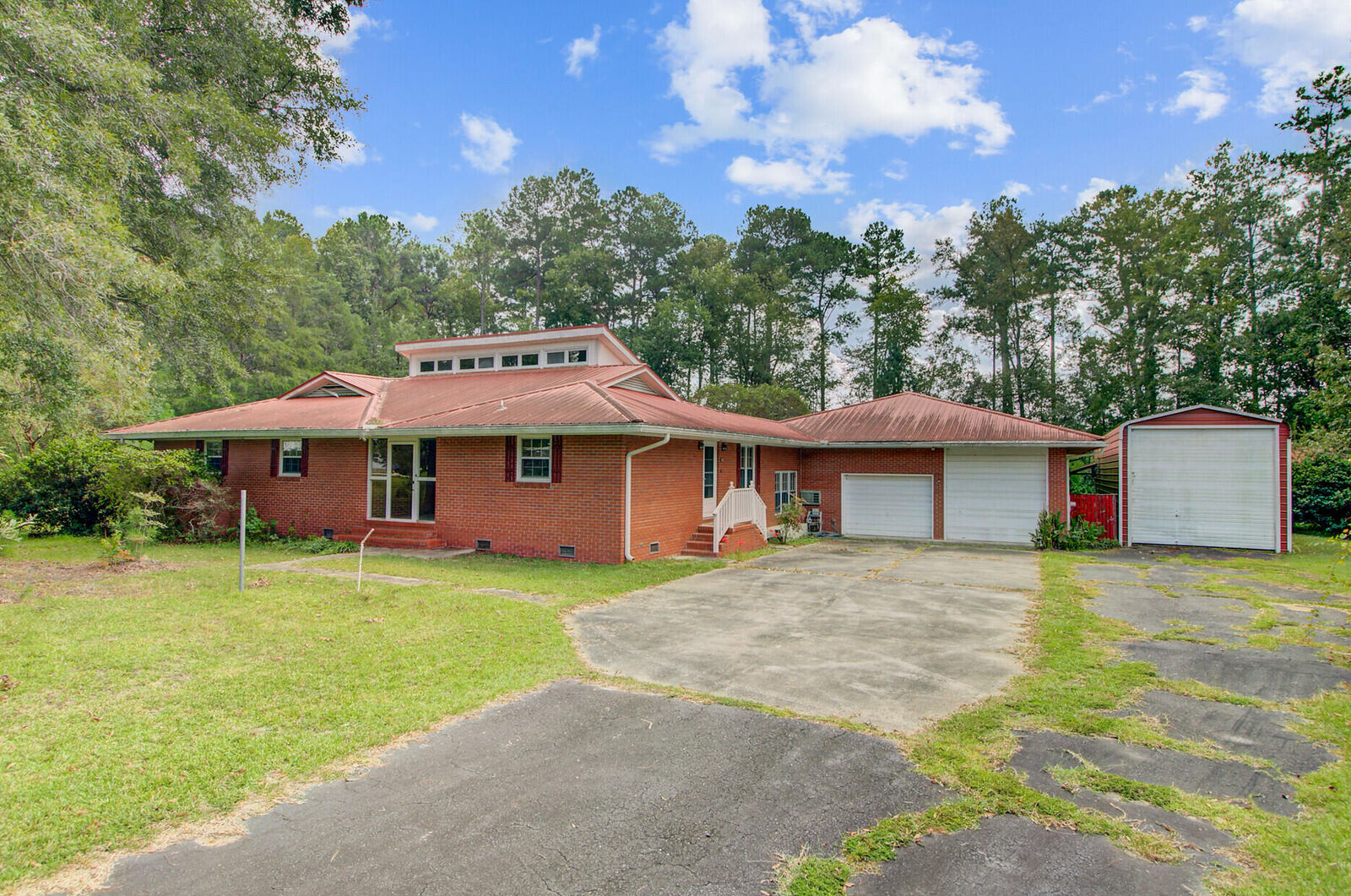 Property Photo:  112 Arabian Drive  SC 29483 