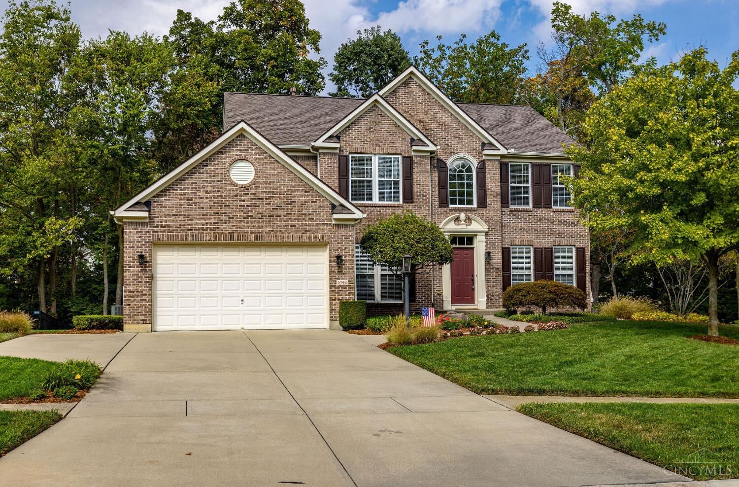 Property Photo:  5748 Lynx Court  OH 45040 