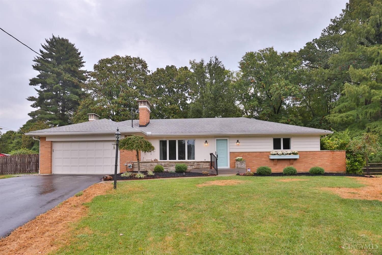 Property Photo:  7500 Mar Del Drive  OH 45243 