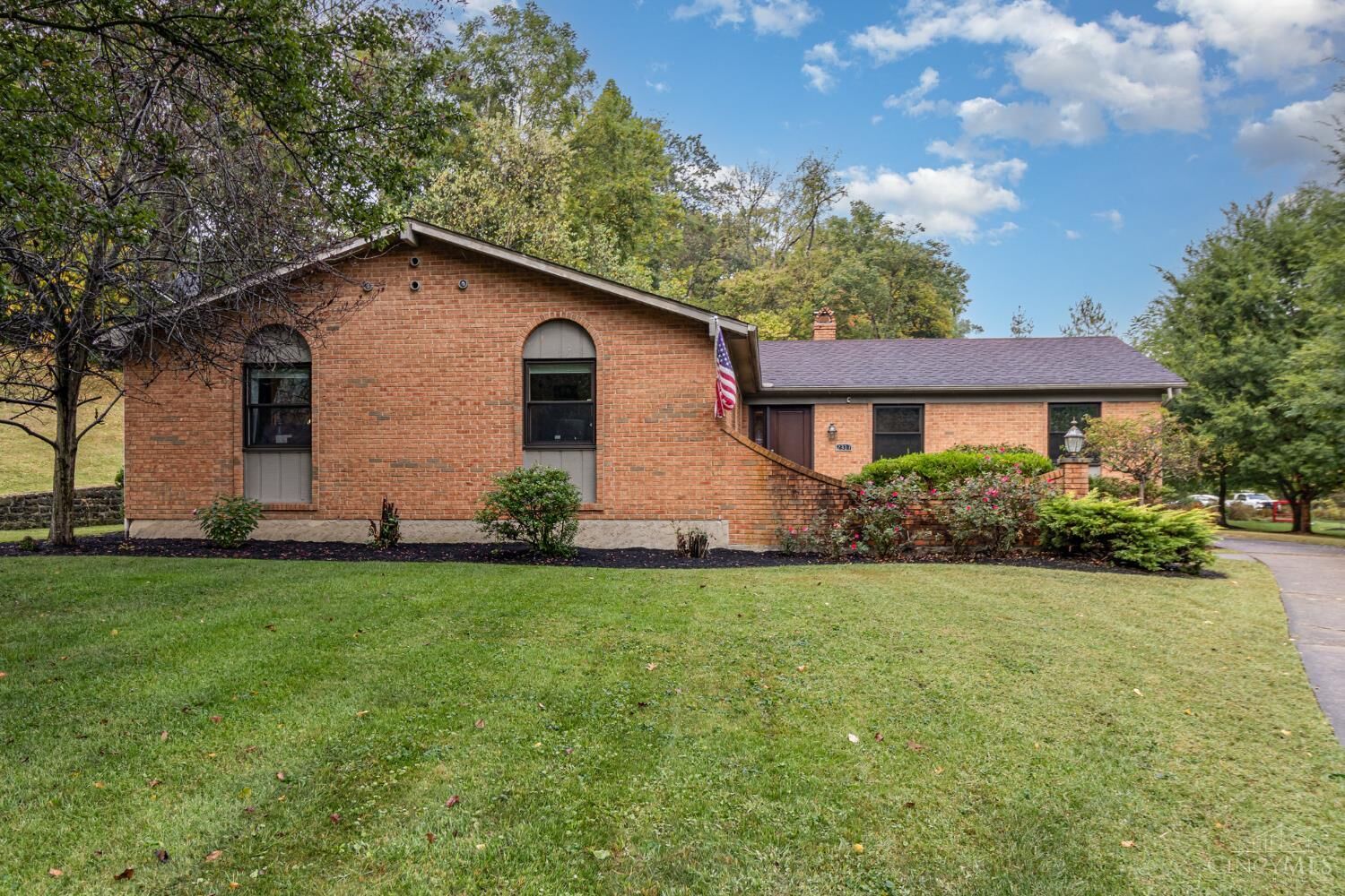 Property Photo:  2317 Beechcreek Lane  OH 45233 