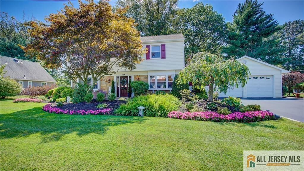 Property Photo:  45 Lakeridge Drive  NJ 07747 