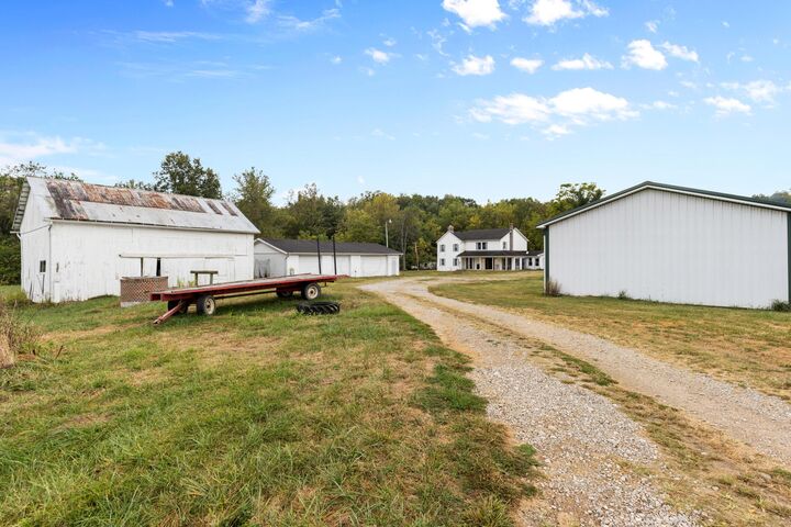 Property Photo: 12999 Tarlton Road OH 43113