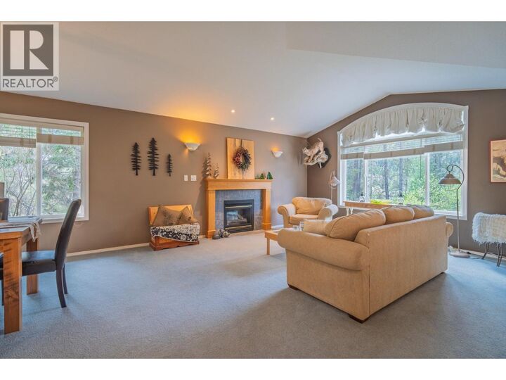 610 Strathmore Avenue  Greenwood BC V0H 1J0 photo